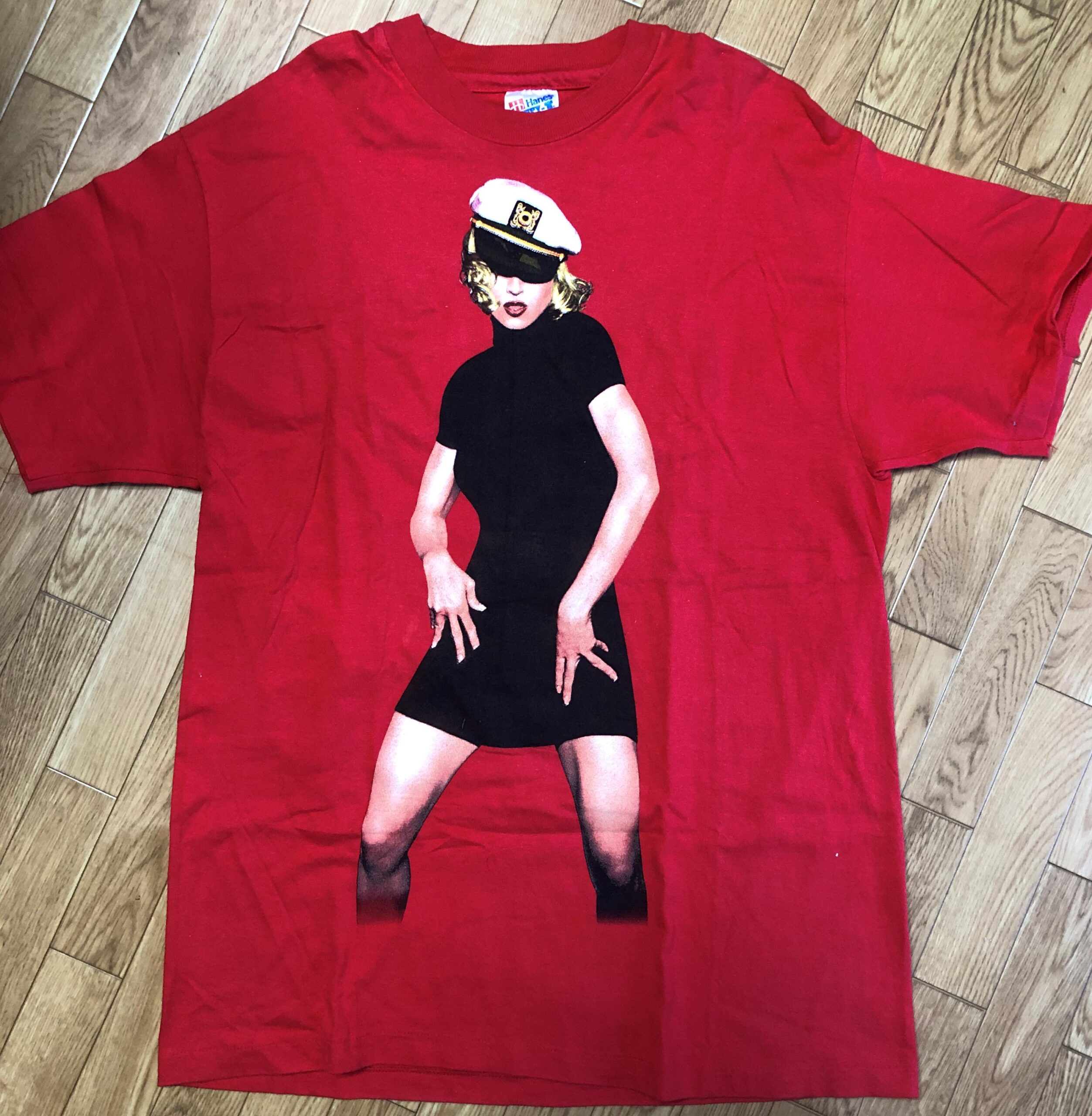 Madonna ☆ Girlie Show World Tour 93′ Tee L size RED | メンズ